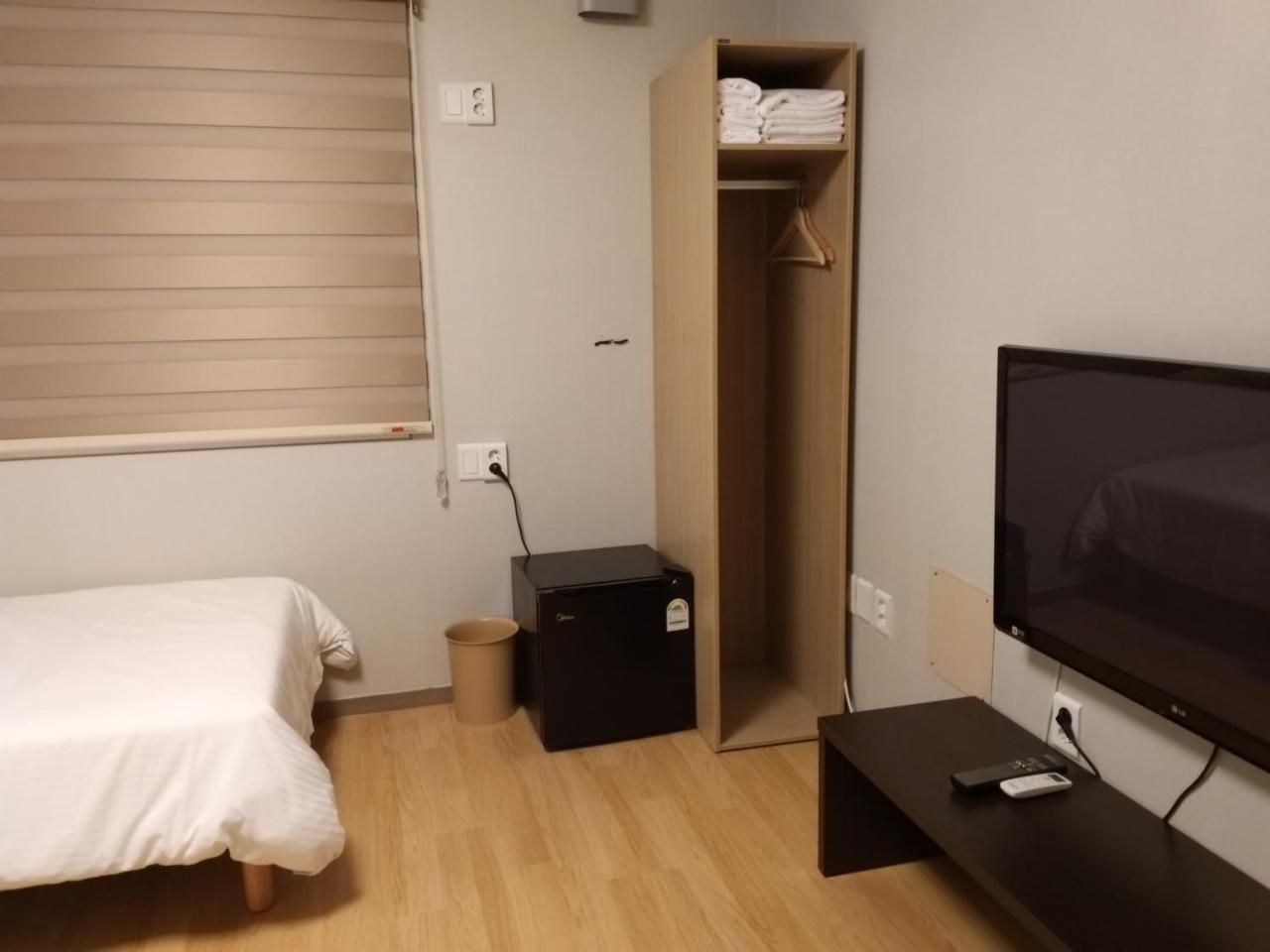Uniqstay Μπουσάν Εξωτερικό φωτογραφία